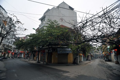 Hanoi au petit matin du Jour de l’An - ảnh 1